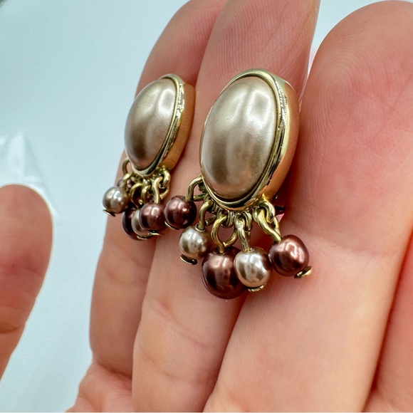 Vintage Champagne Brown Faux Pearl Cabochon Cha Cha Clip On Earrings Classy Chic - Picture 5 of 8